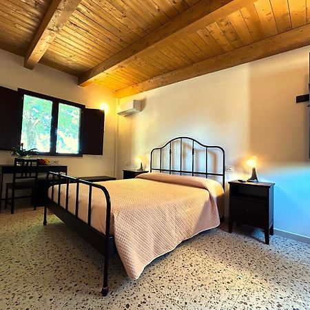 Azienda Agrituristica Il Pago ノーヴァ・シーリ・マリーナ エクステリア 写真